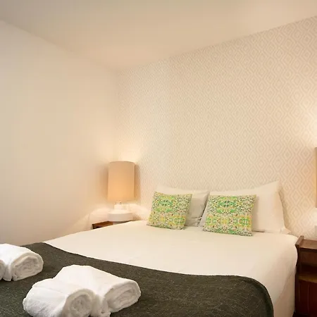Appartamento Peace In Sao Vicente By Innkeeper